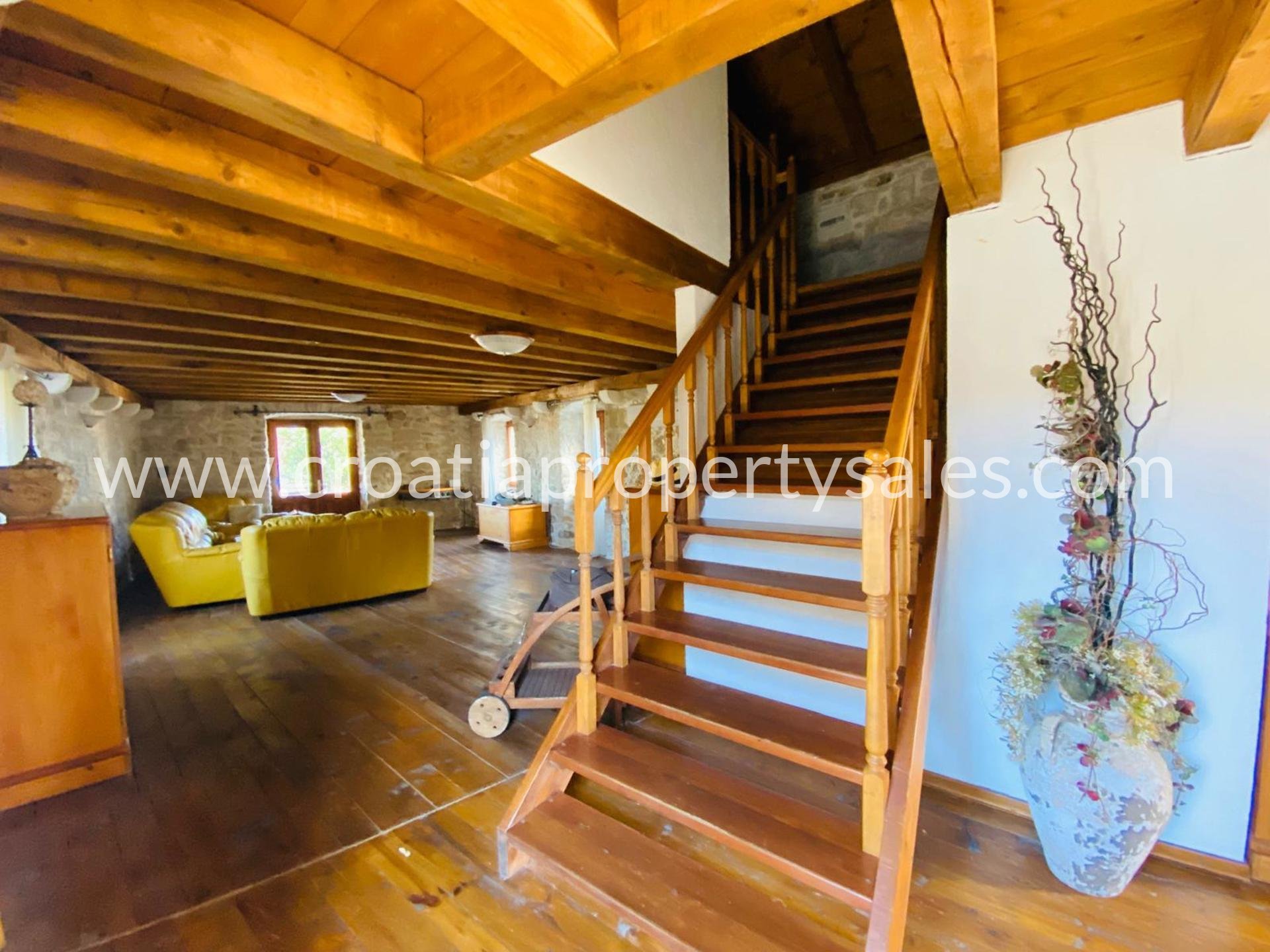 Casa In vendita -  Brac