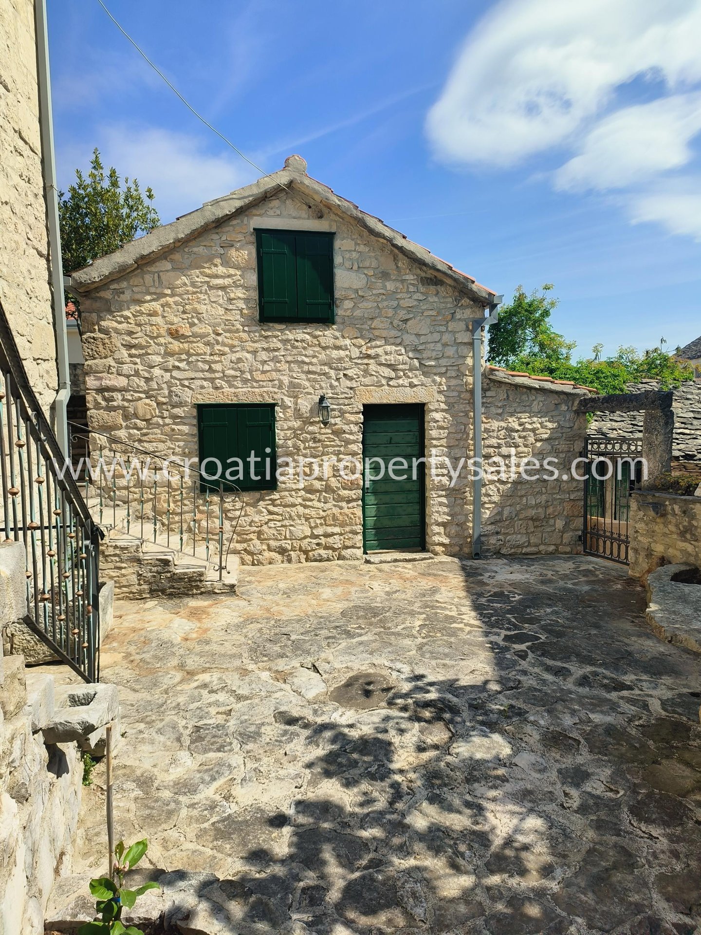 Casa In vendita -  Brac