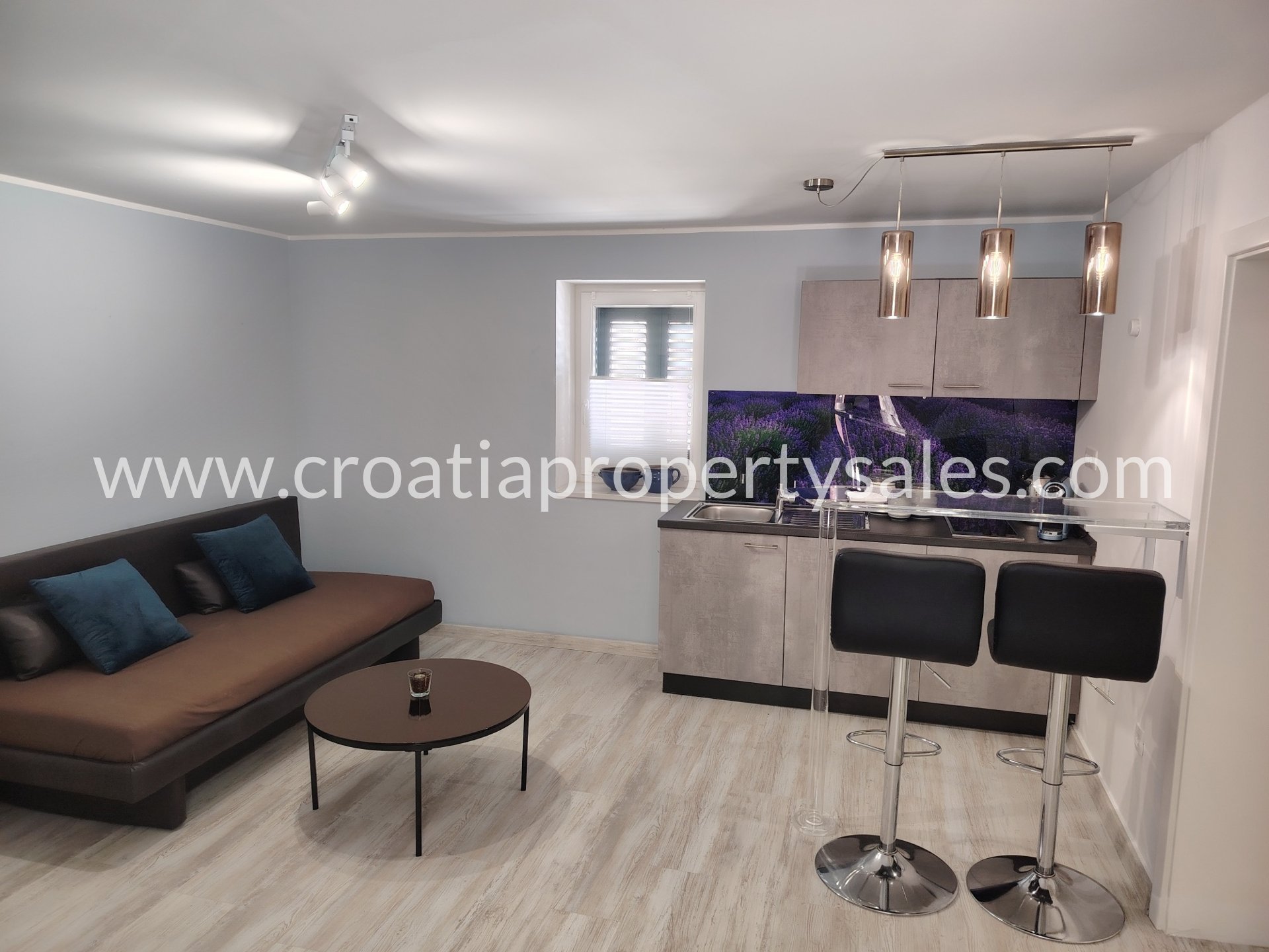 Casa In vendita -  Kastela