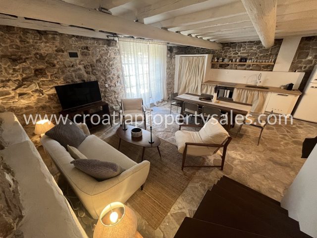 Casa in vendita 110 m² – Hvar