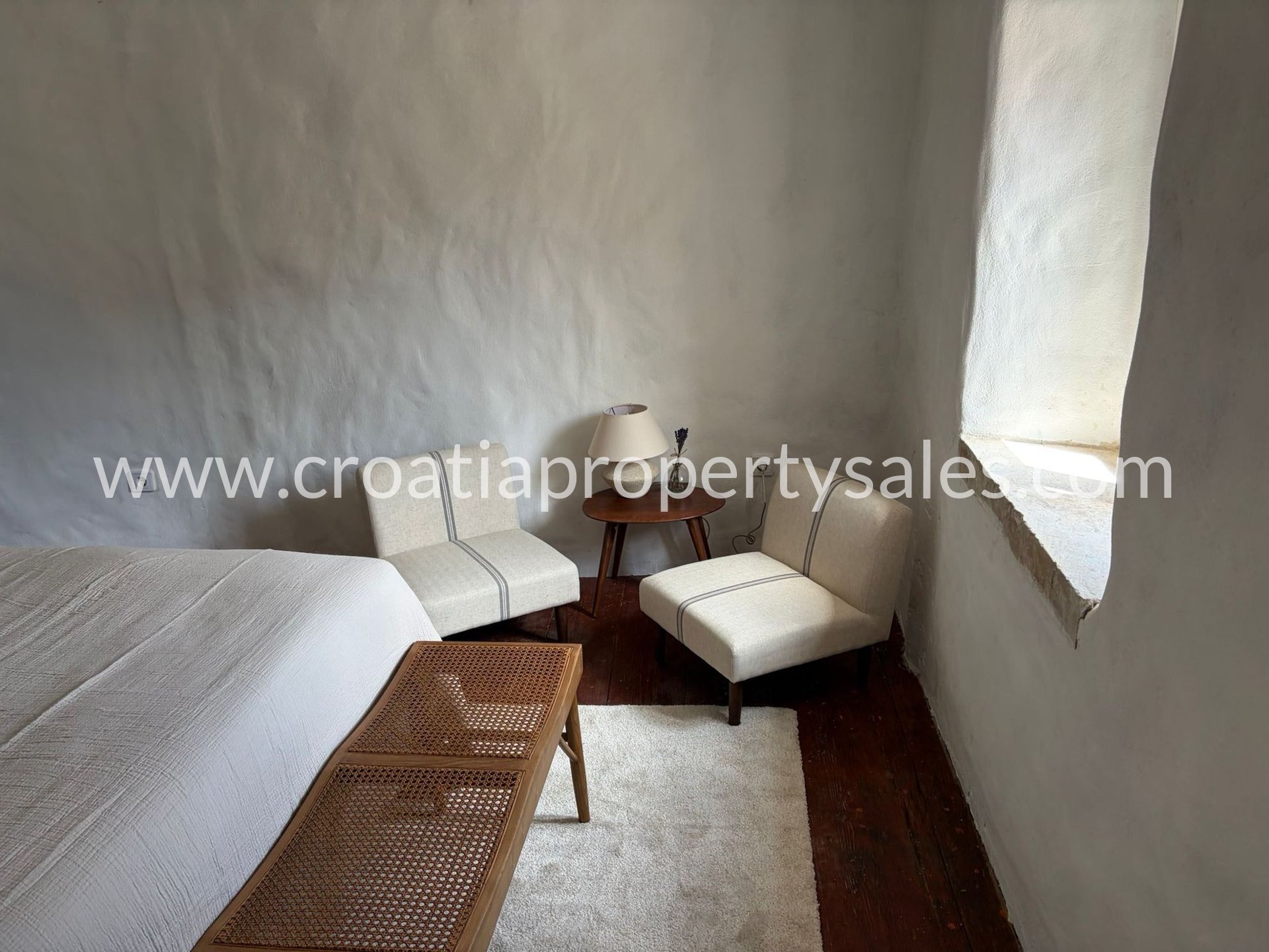 Casa In vendita -  Hvar