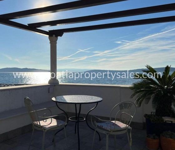 Casa in vendita 280 m² – Kastela