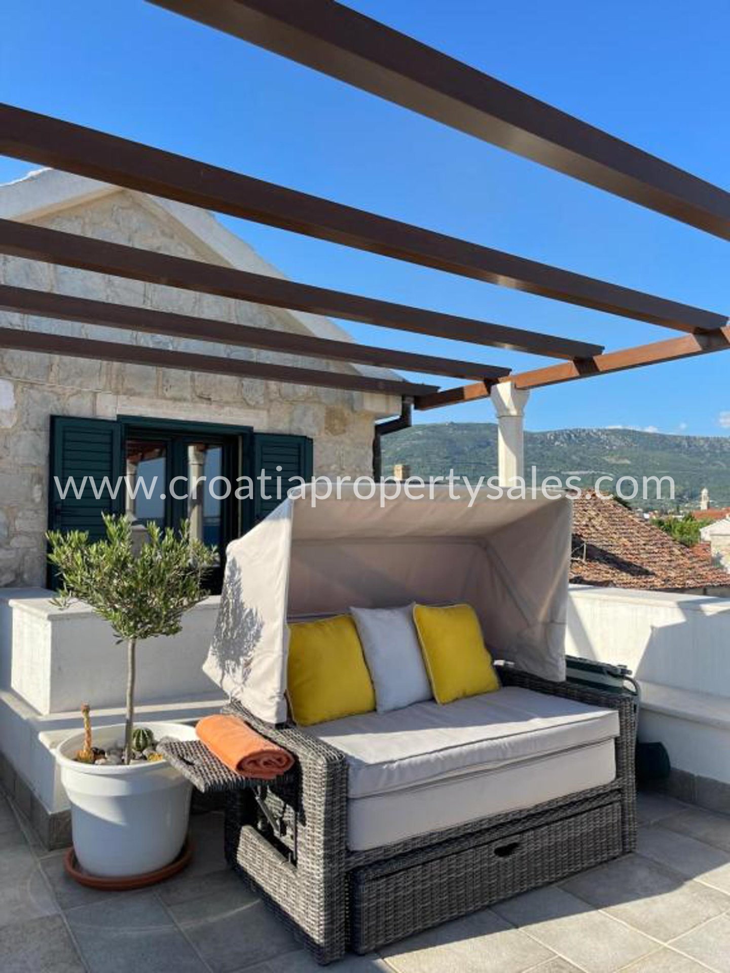Casa In vendita -  Kastela