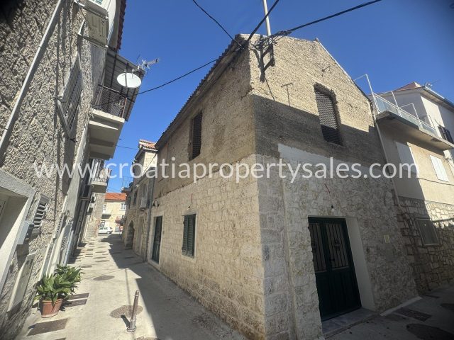 Casa in vendita 100 m² – Kastela