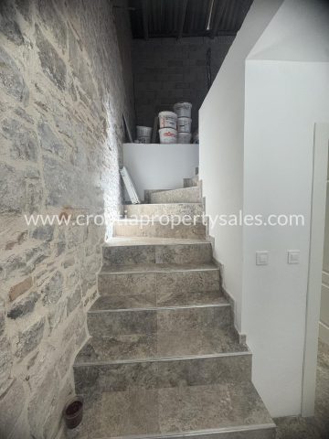 House For sale - Splitsko-dalmatinska Kaštela - foto 4/6