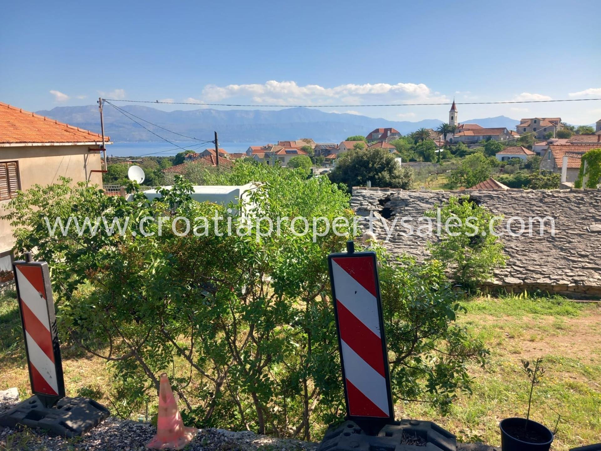 Land For sale -  Brac