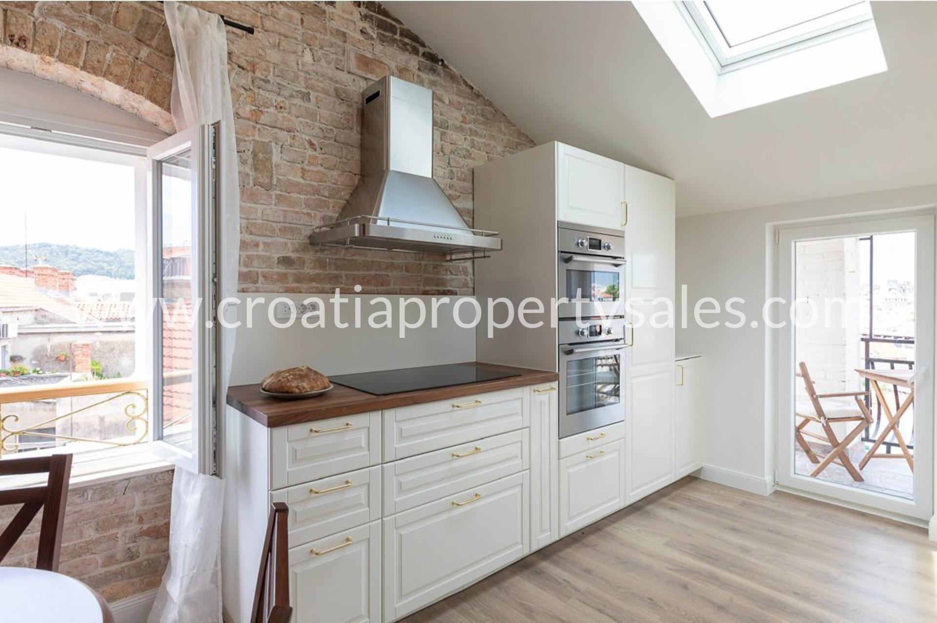 Apartma Naprodaj - Splitsko-dalmatinska Split