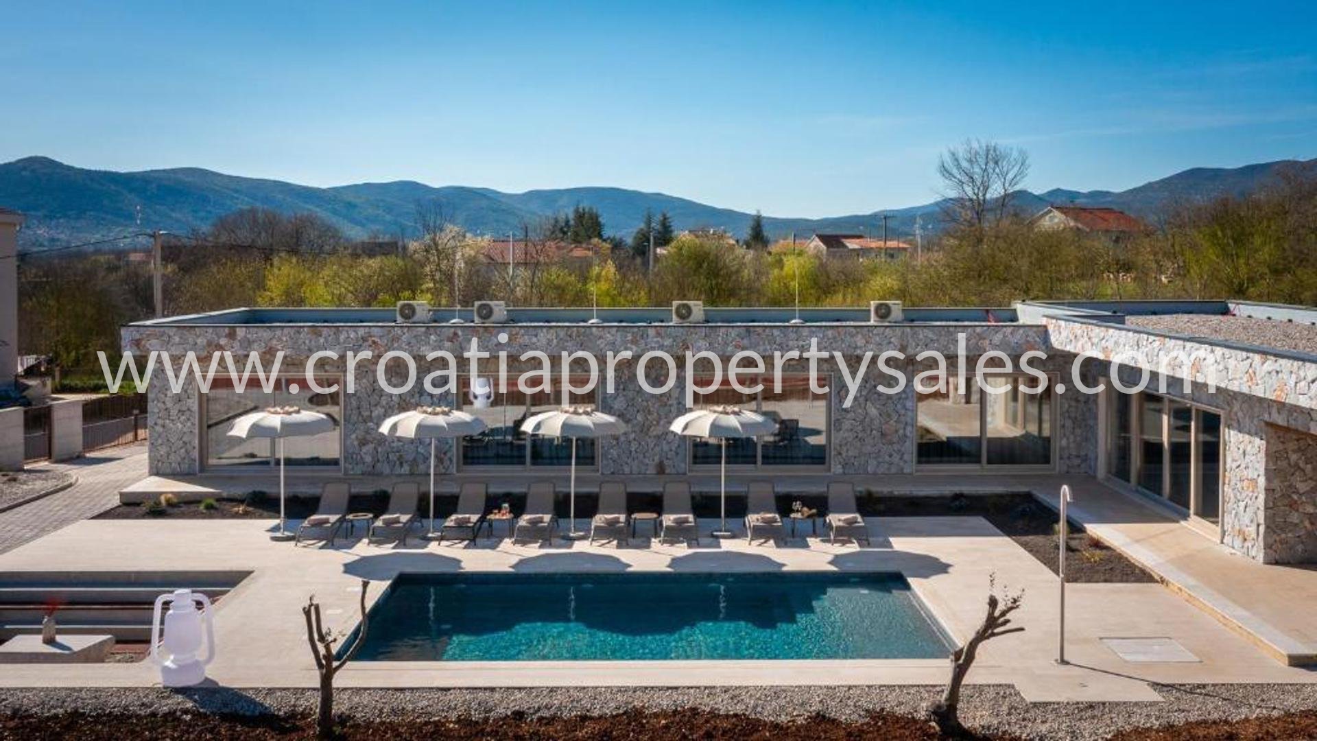 Maison À vendre - Splitsko-dalmatinska Split