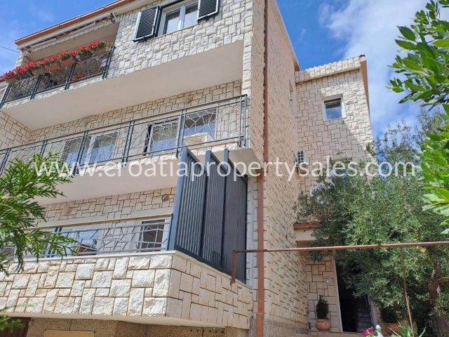 real estate Croatia - House For sale Omis