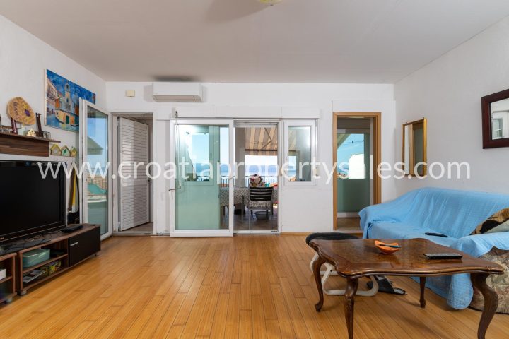 Flat For sale - Splitsko-dalmatinska Omiš - foto 3/13