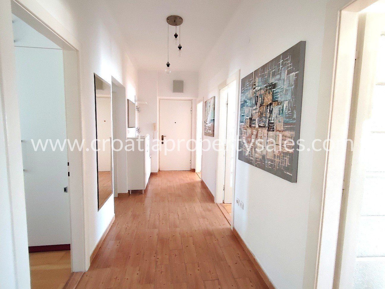 Flat For sale -  Split