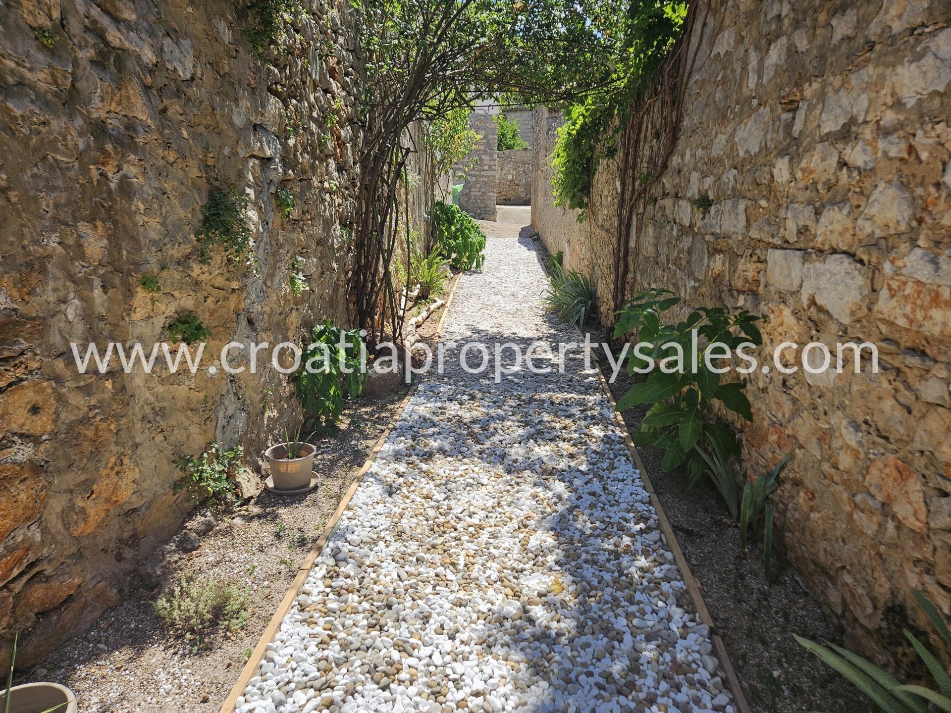Hiša Na predaj -  Hvar