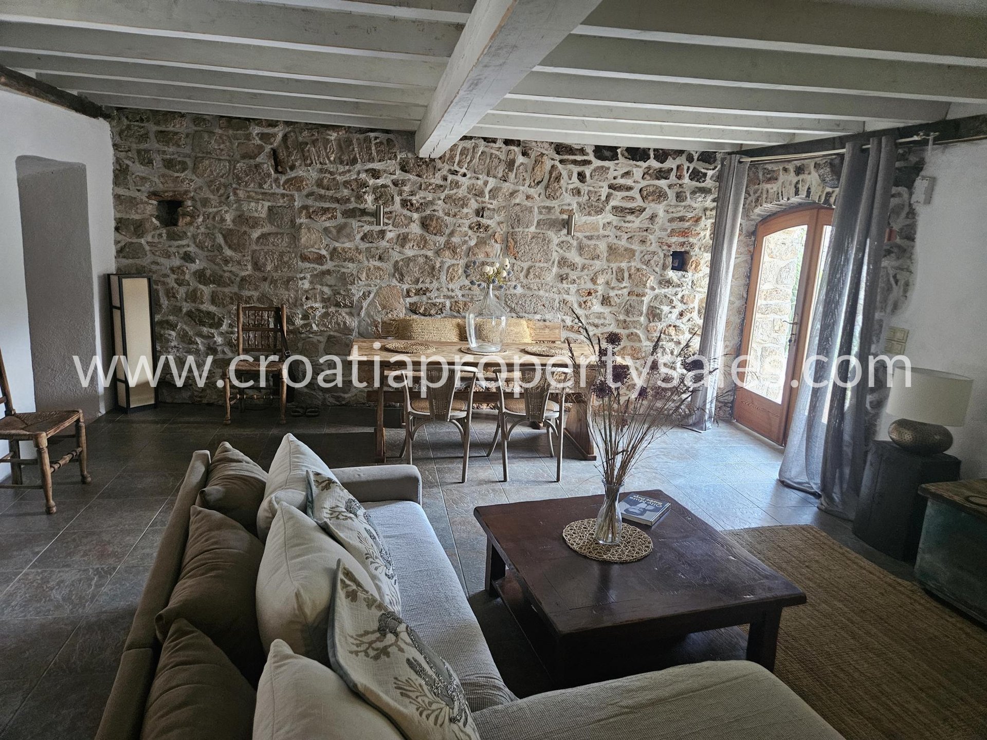Hiša Na predaj -  Hvar