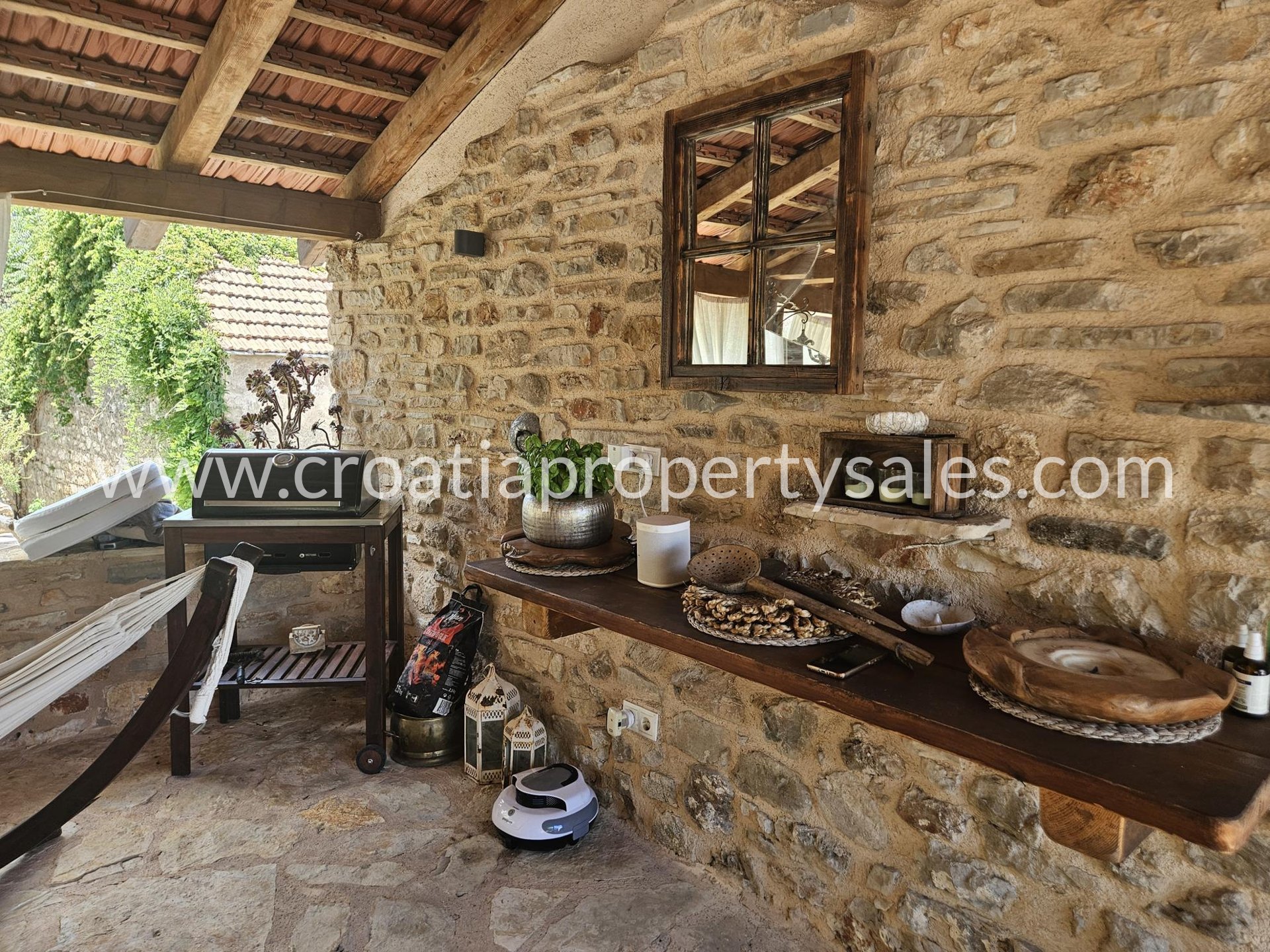 Hiša Na predaj -  Hvar