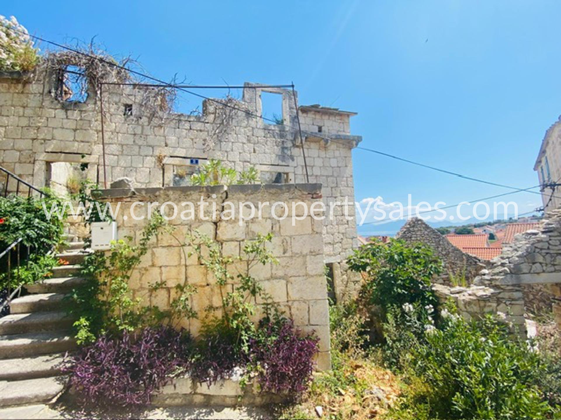 House For sale -  Brac