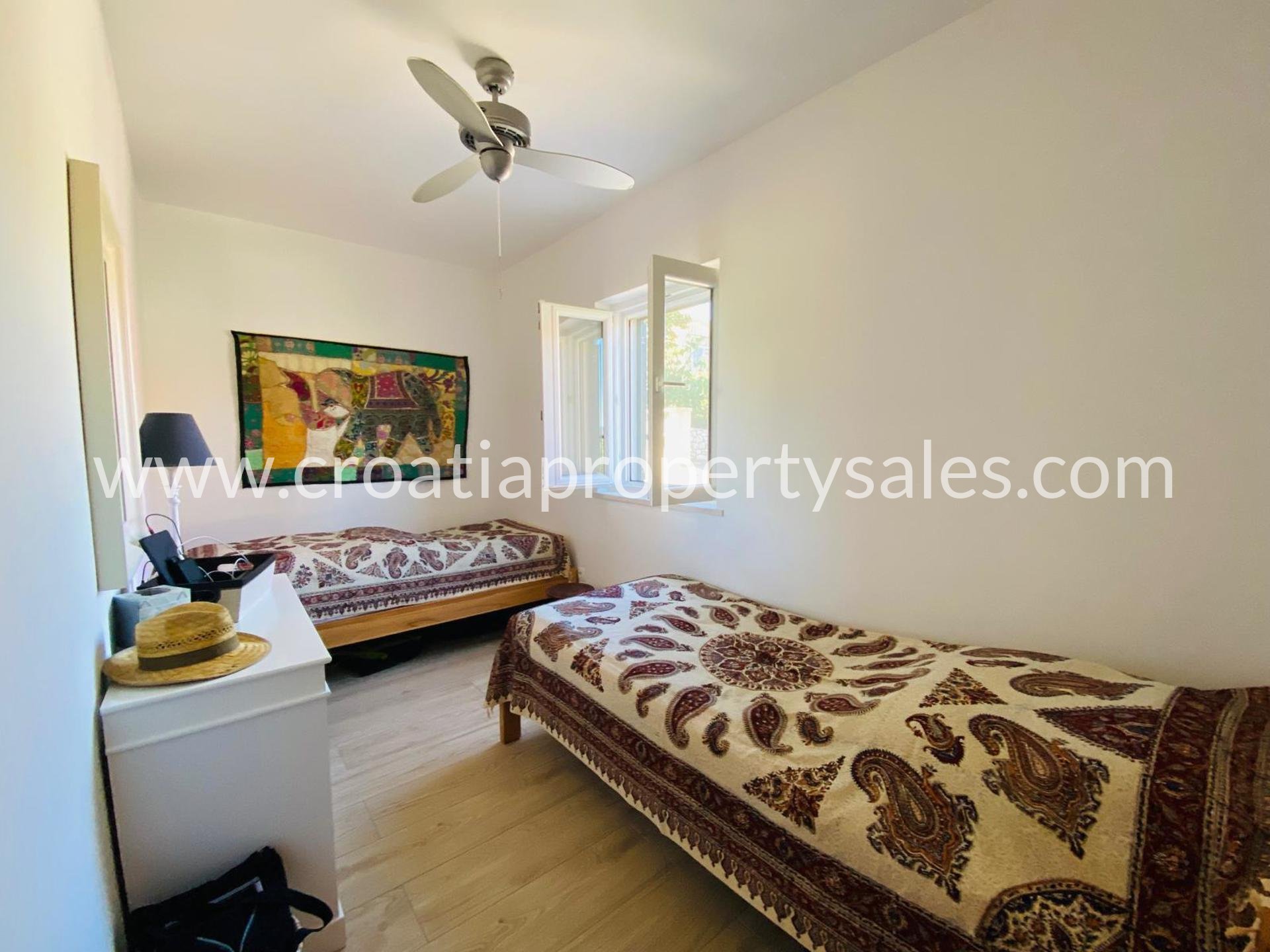 Apartma Na predaj -  Brac
