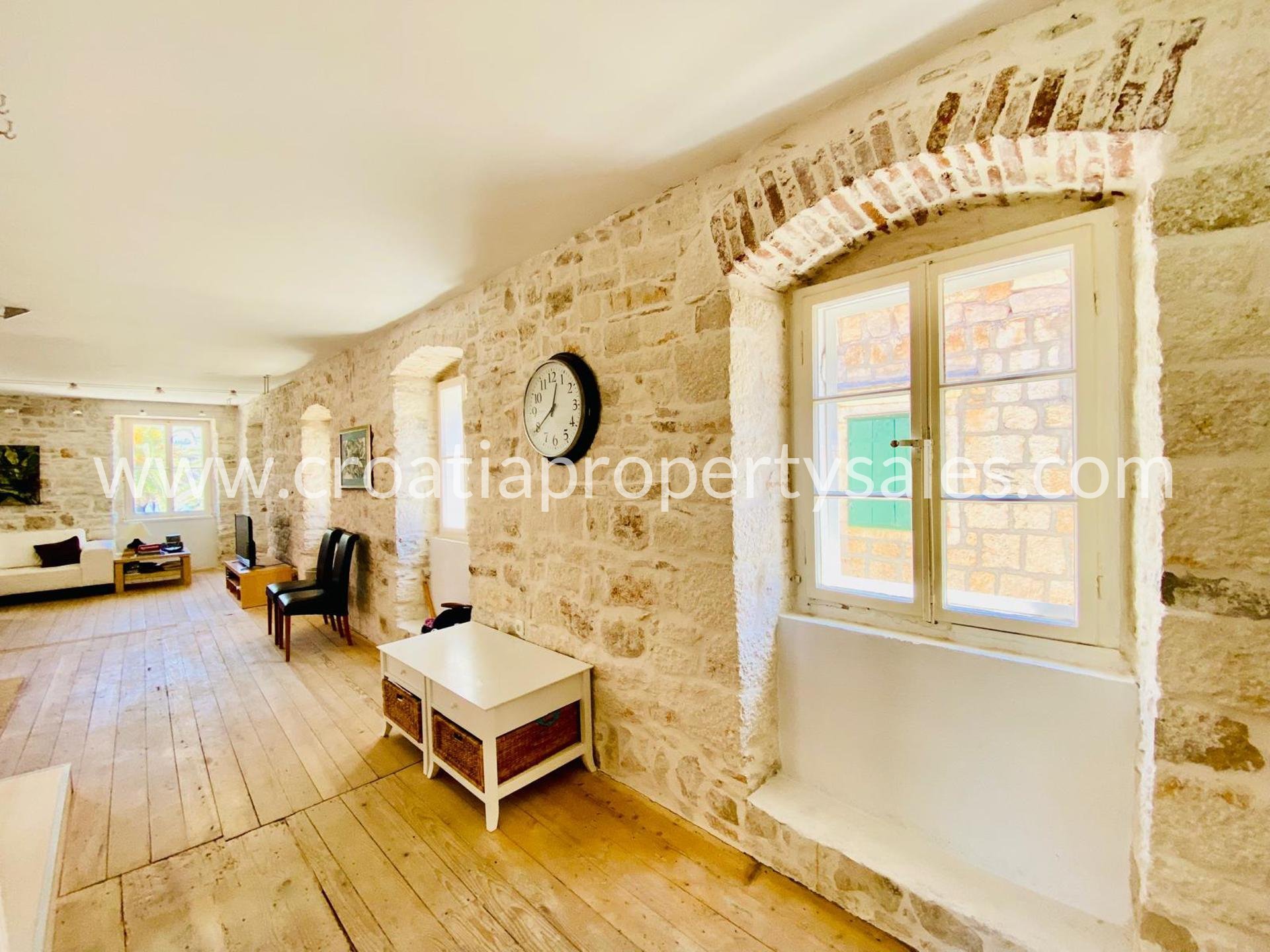 Appartement À vendre -  Brac