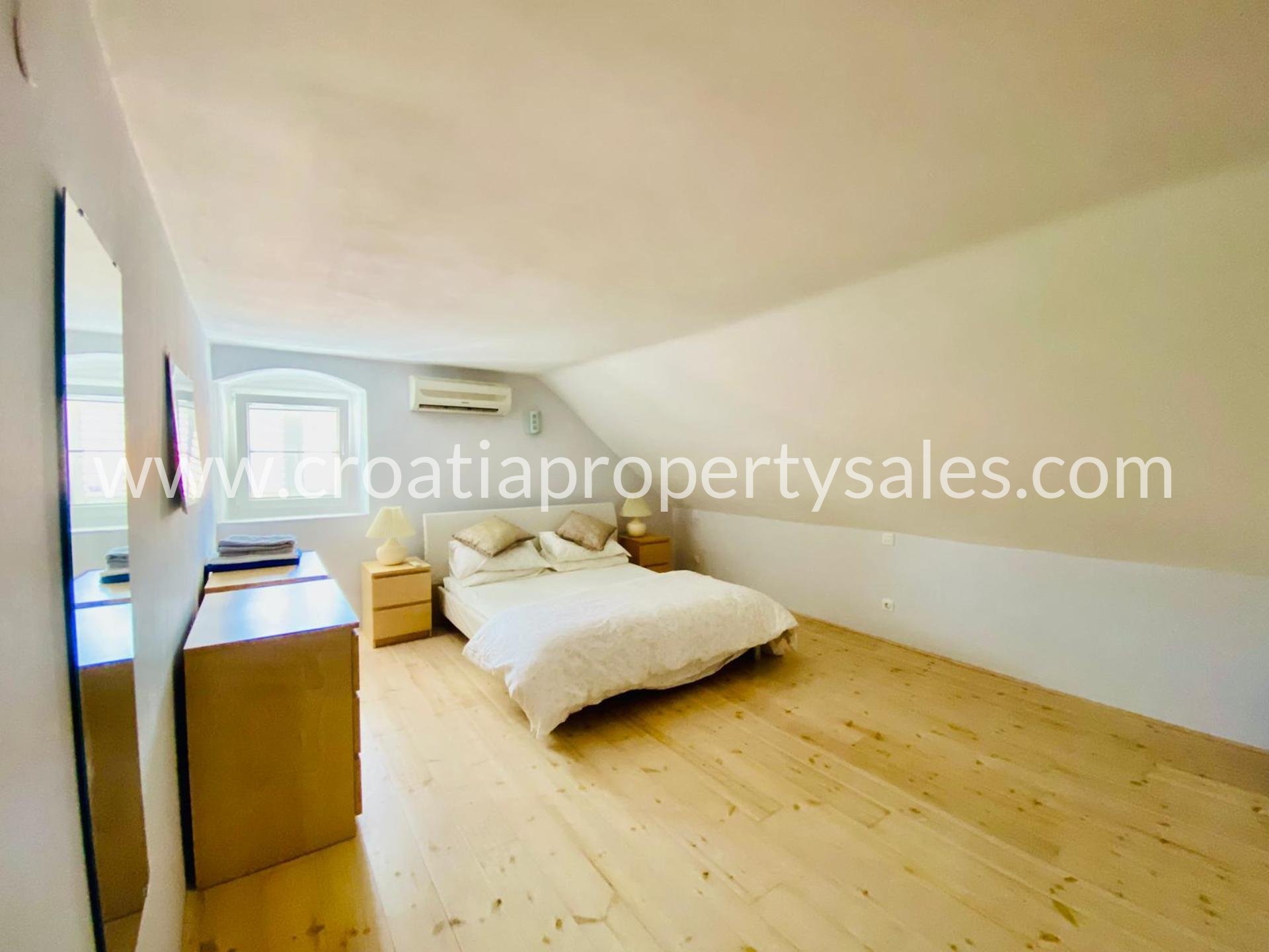 Appartement À vendre -  Brac