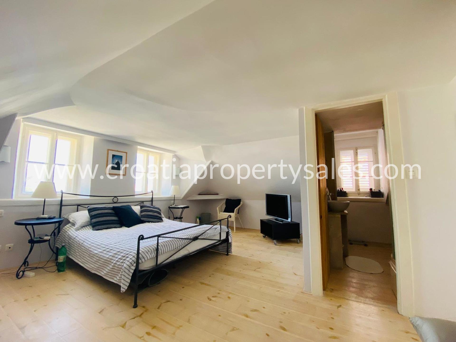 Appartement À vendre -  Brac
