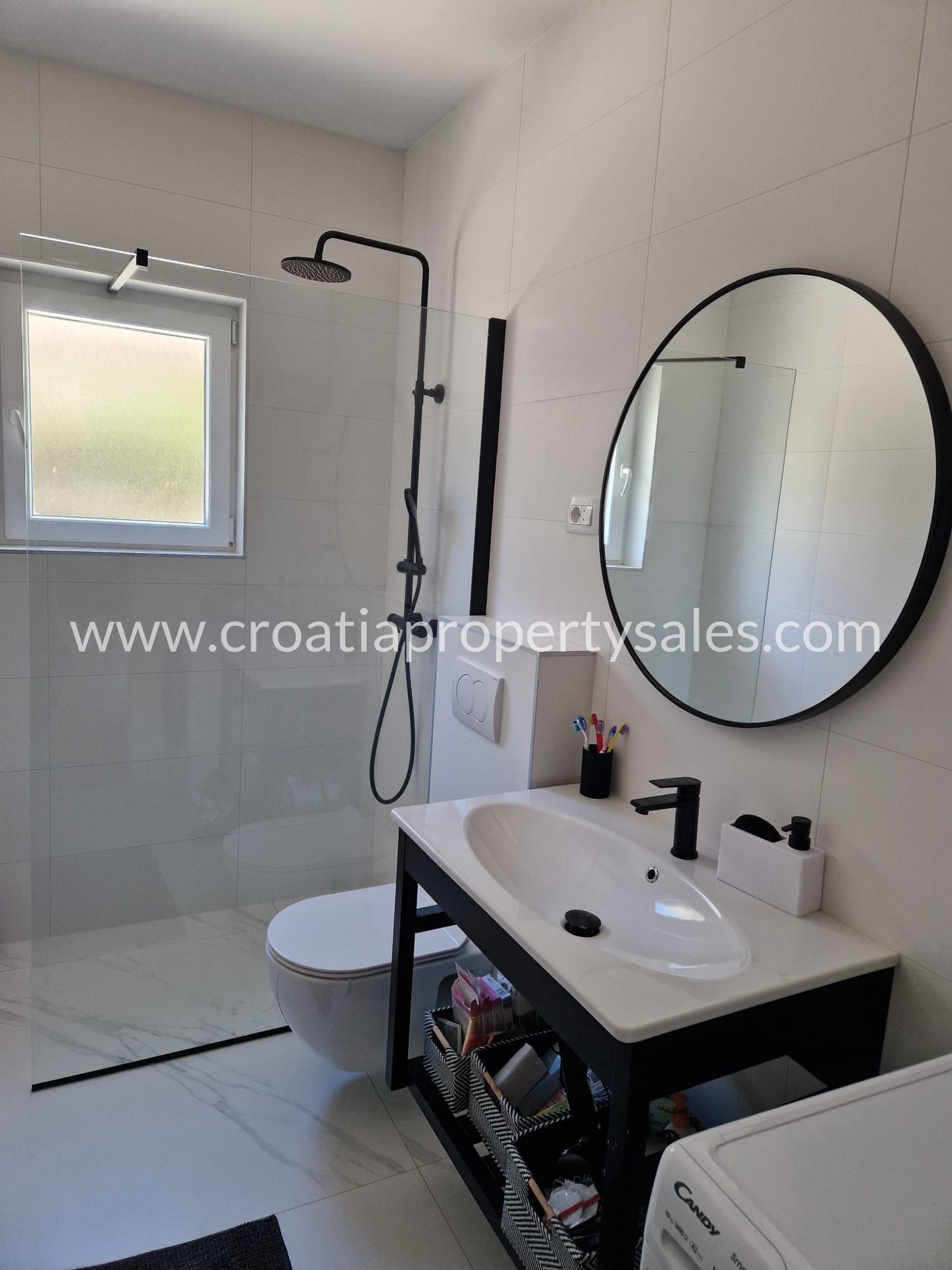 Flat For sale -  Omis