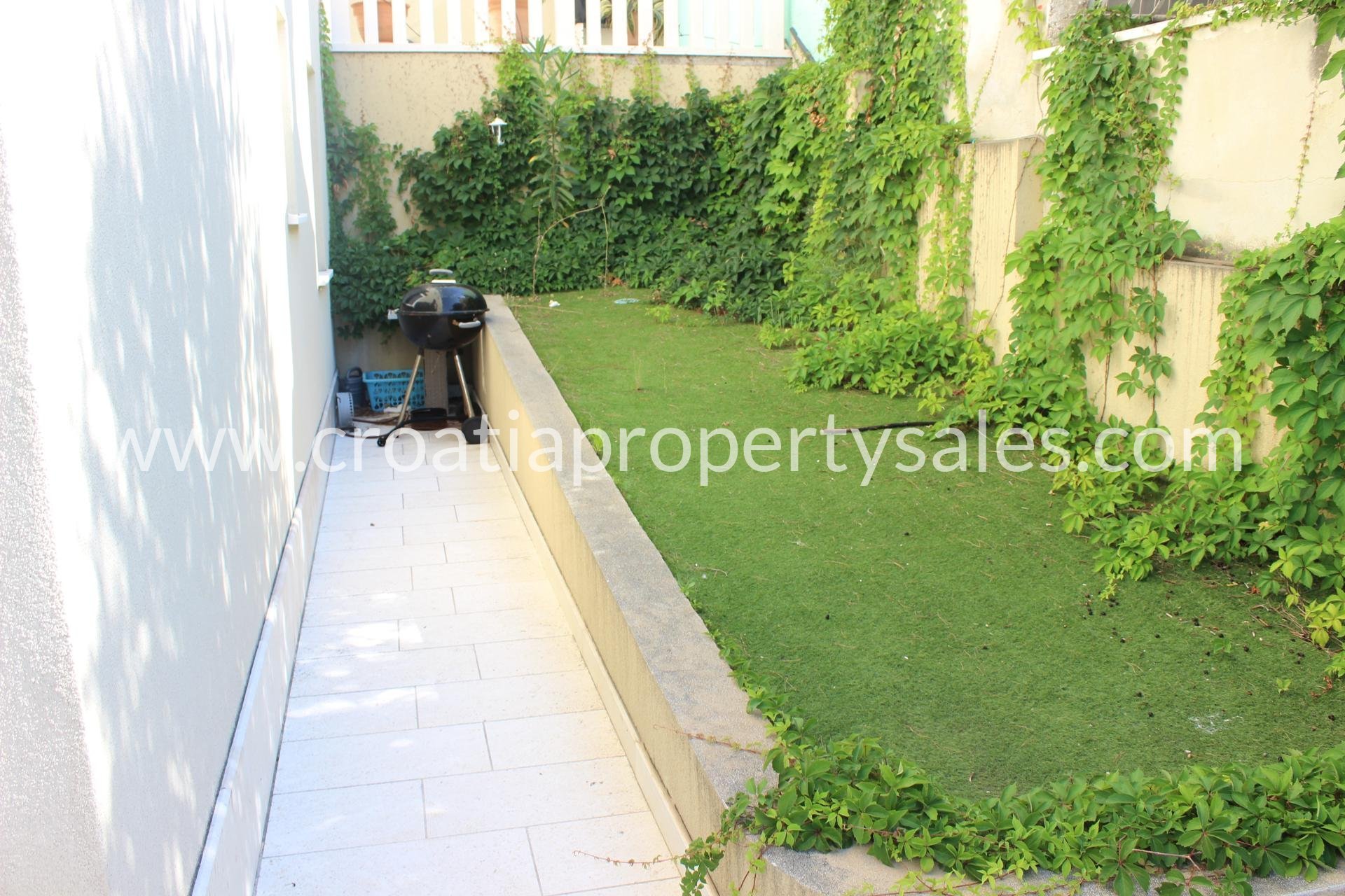 Appartamento In vendita - Omis - foto 3/11