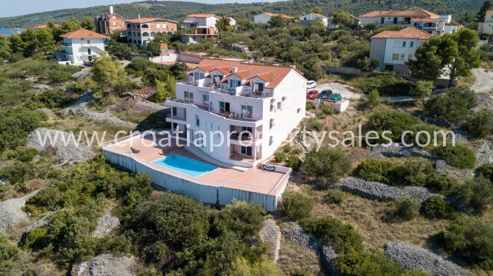 Flat for sale 105 m² – Trogir/Ciovo