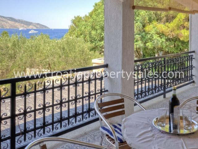 Kuća na prodaju 180 m² – Hvar