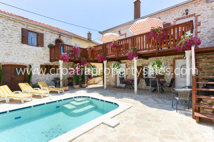 House for sale 240 m² – Zadar