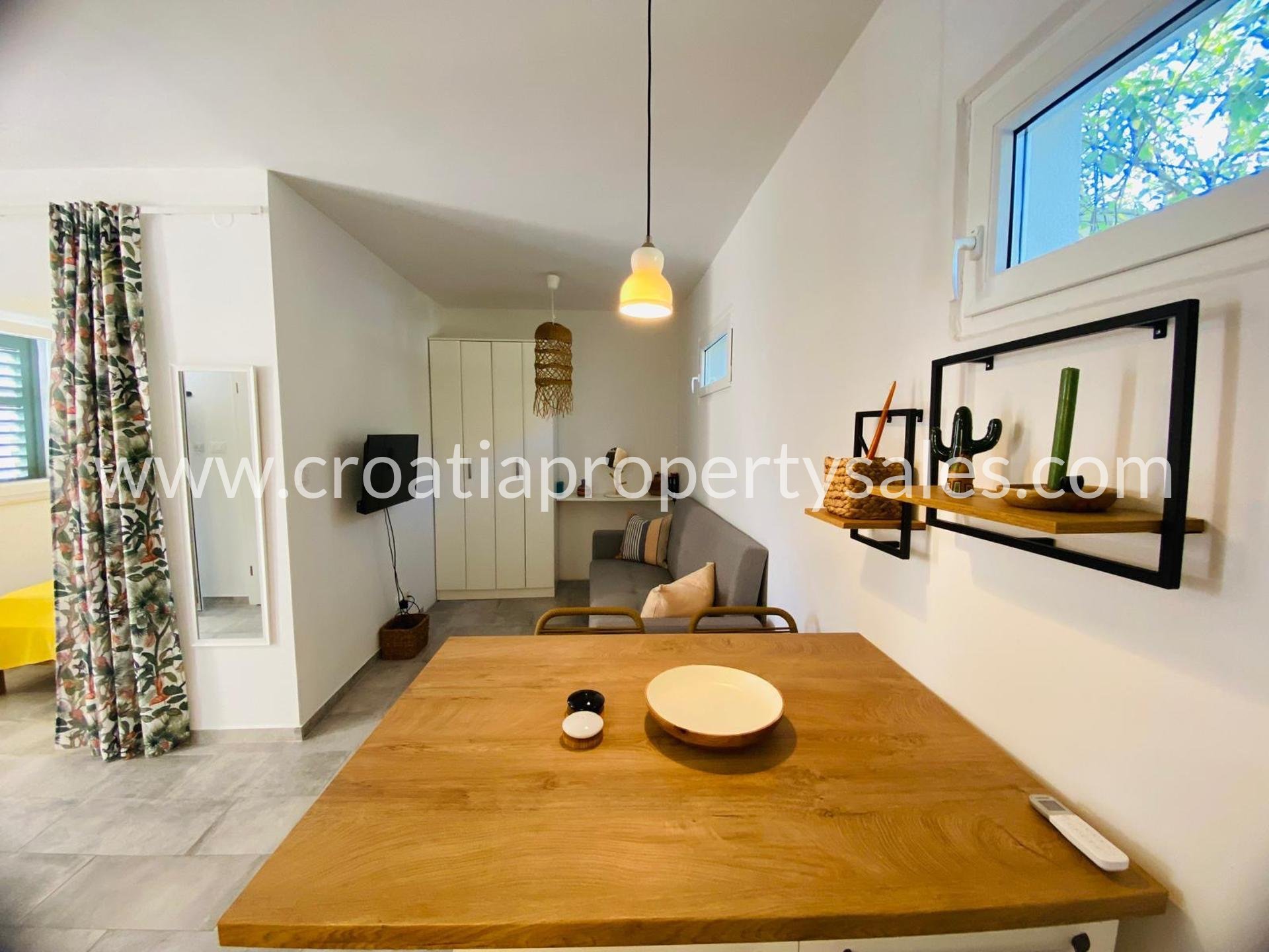 Apartma Na predaj -  Brac