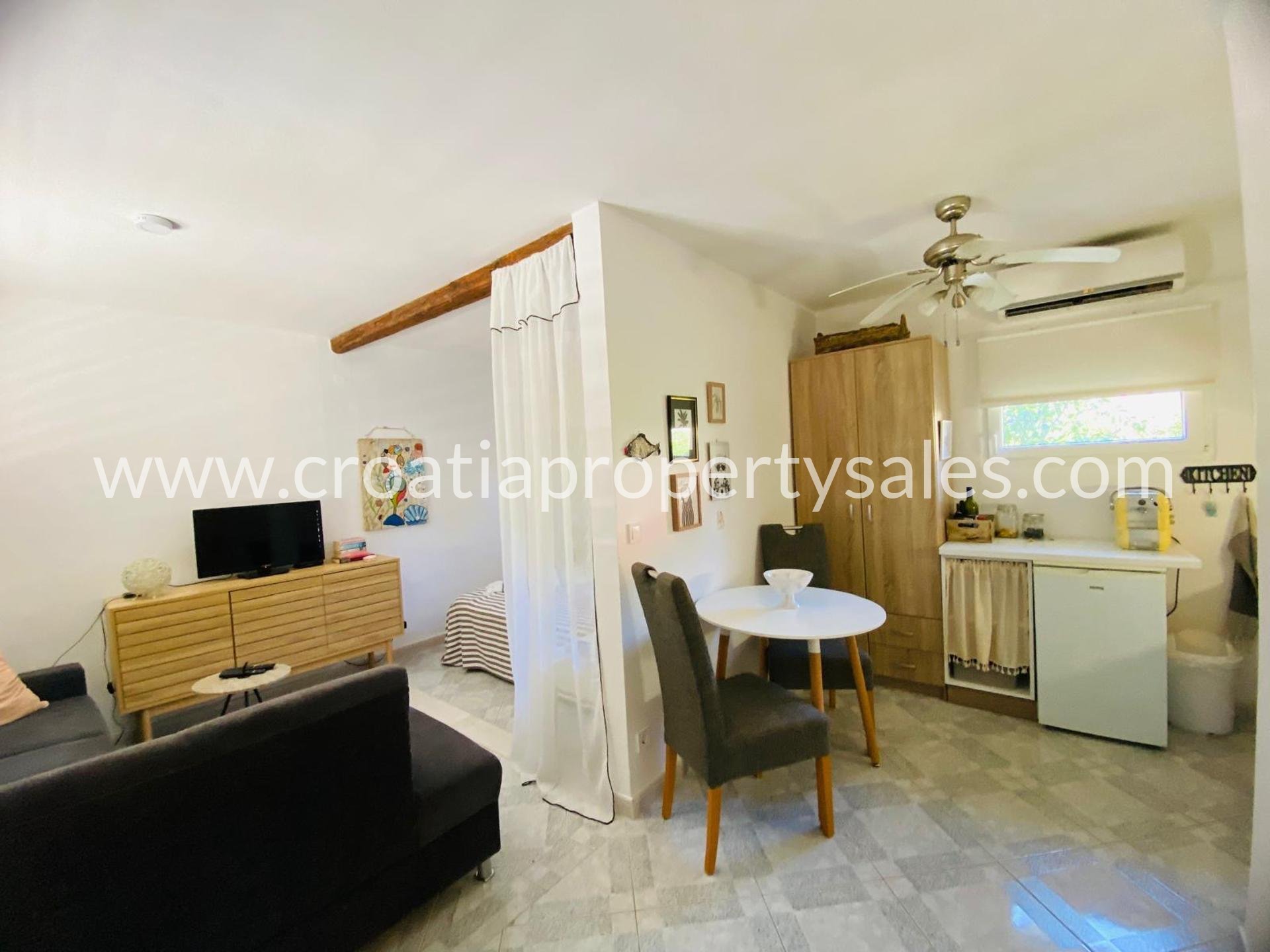 Apartma Na predaj -  Brac