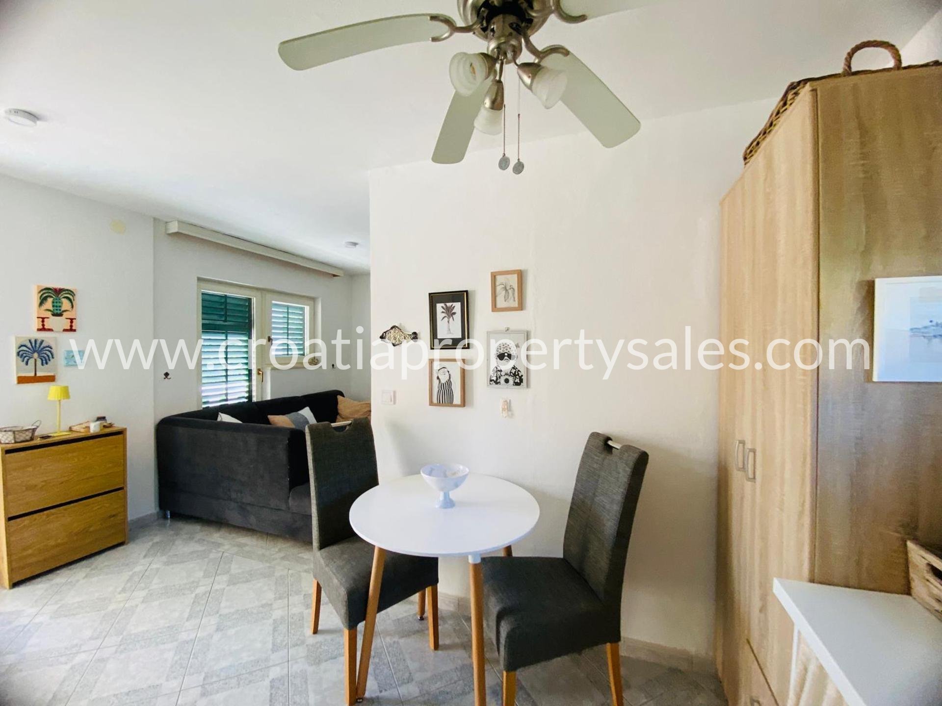 Apartma Na predaj -  Brac