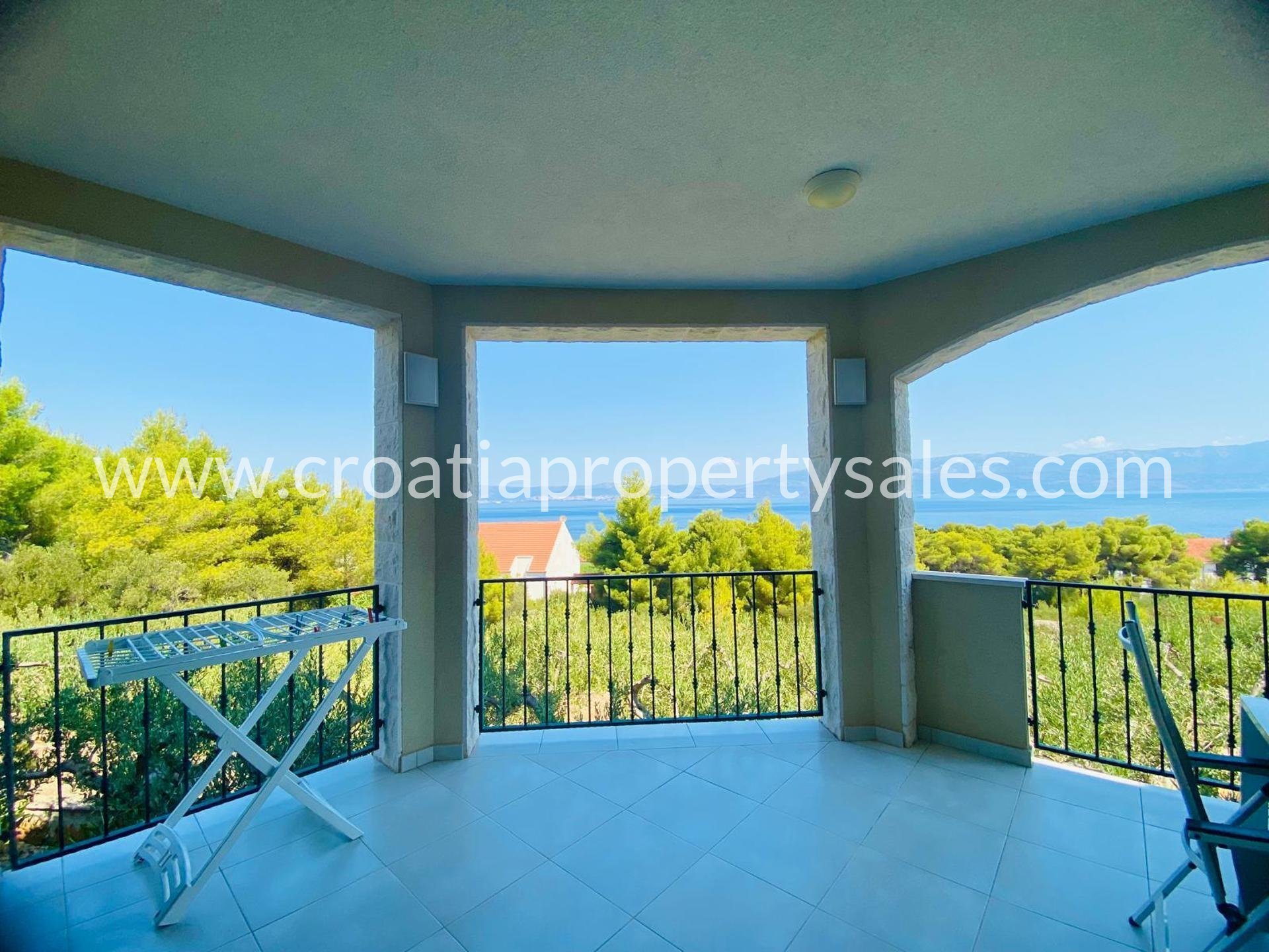 Apartma Na predaj -  Brac