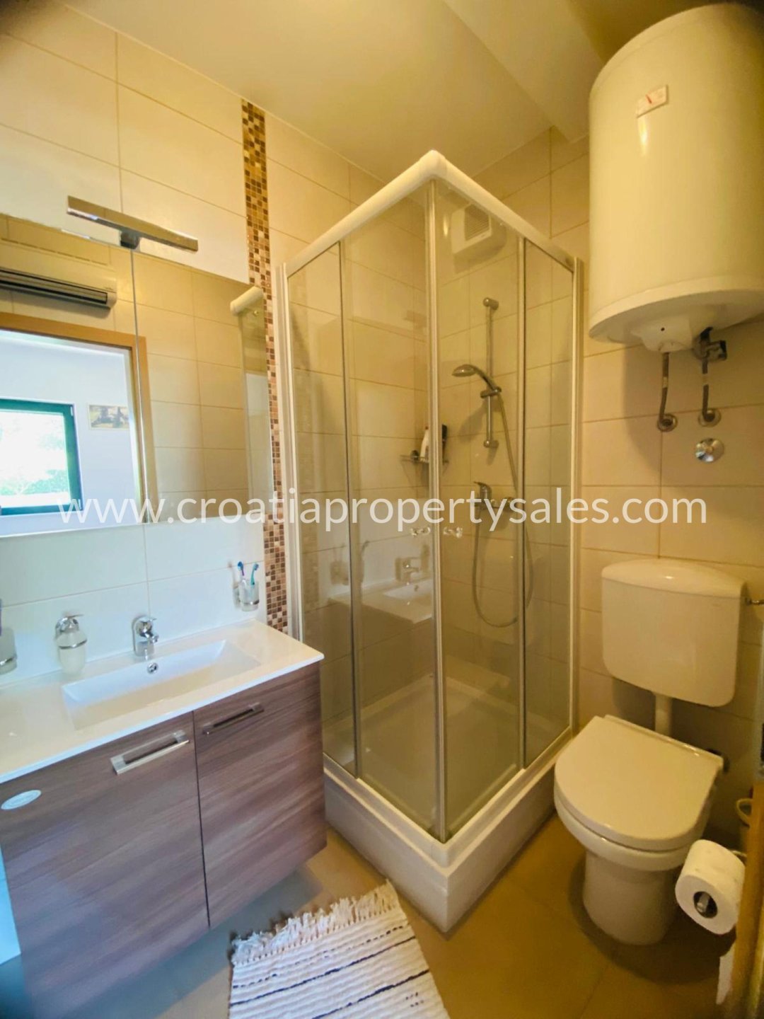 Appartement À vendre -  Brac