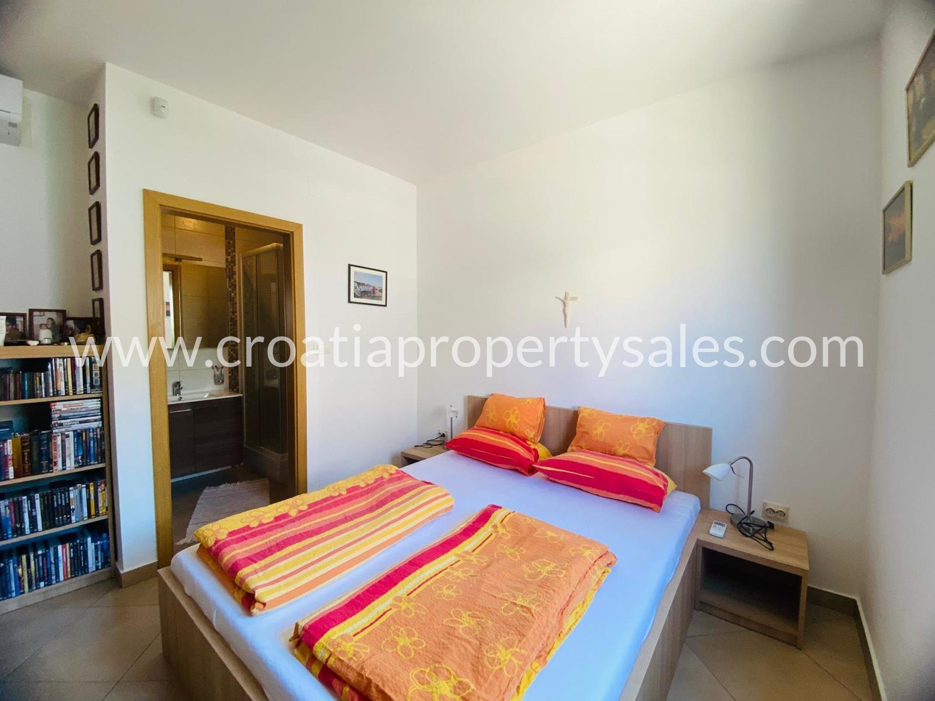 Appartement À vendre -  Brac