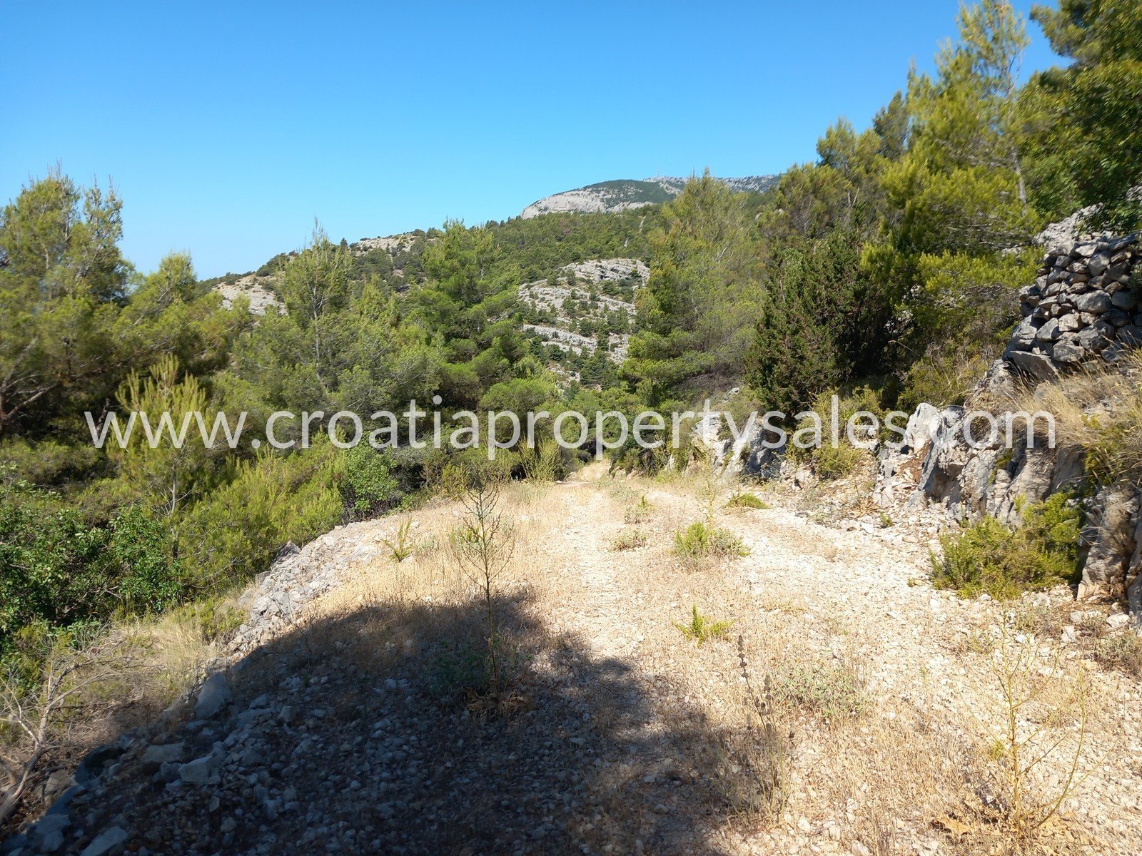 Land For sale -  Brac