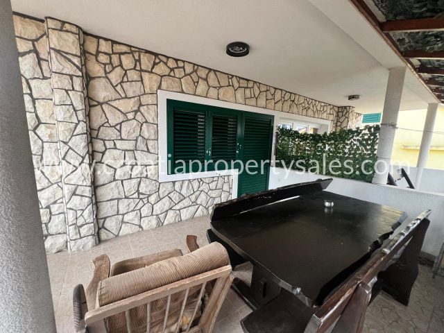House For sale - Splitsko-dalmatinska šolta - foto 2/11