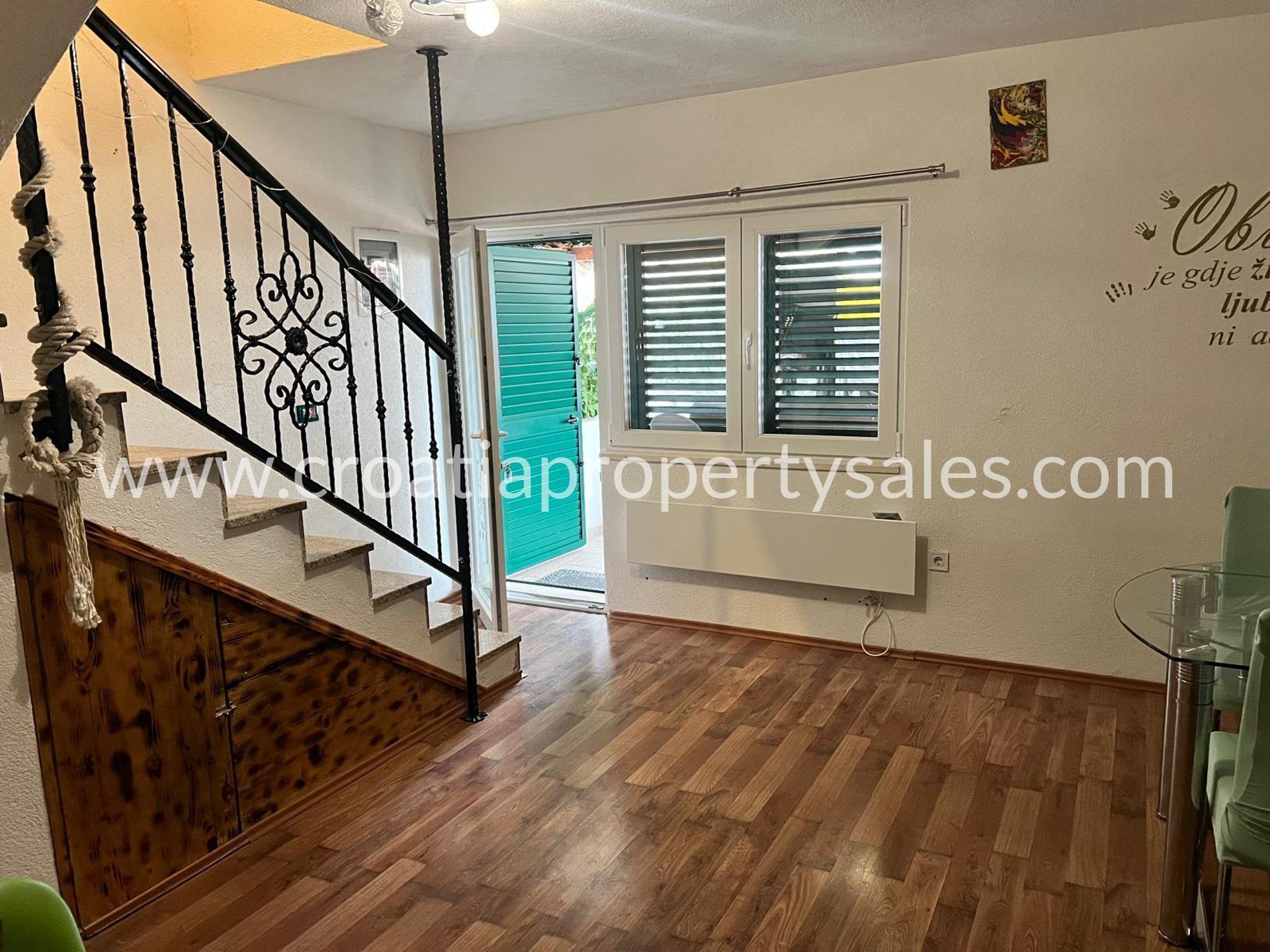 House For sale - Splitsko-dalmatinska Šolta