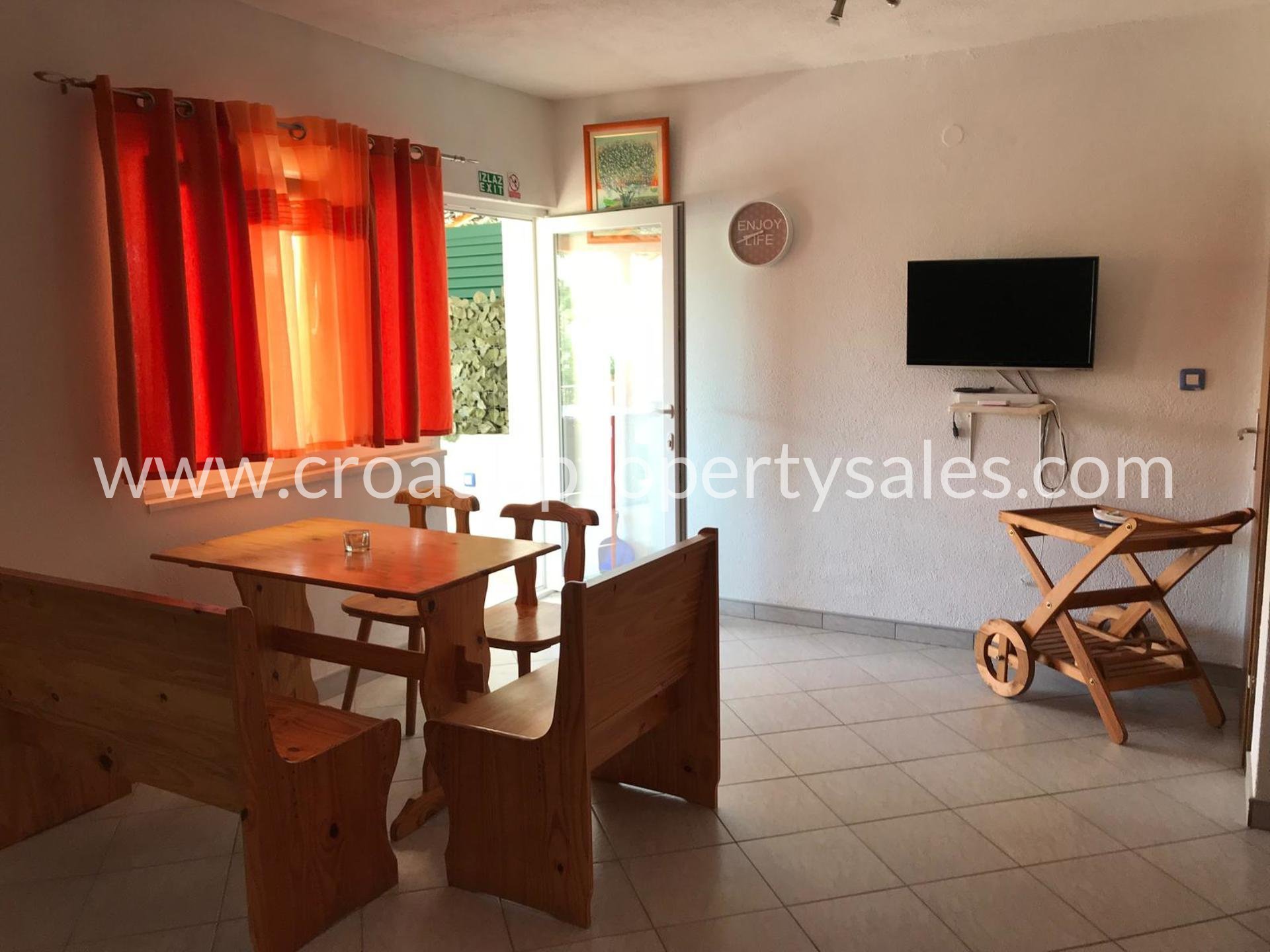 House For sale - Splitsko-dalmatinska Šolta