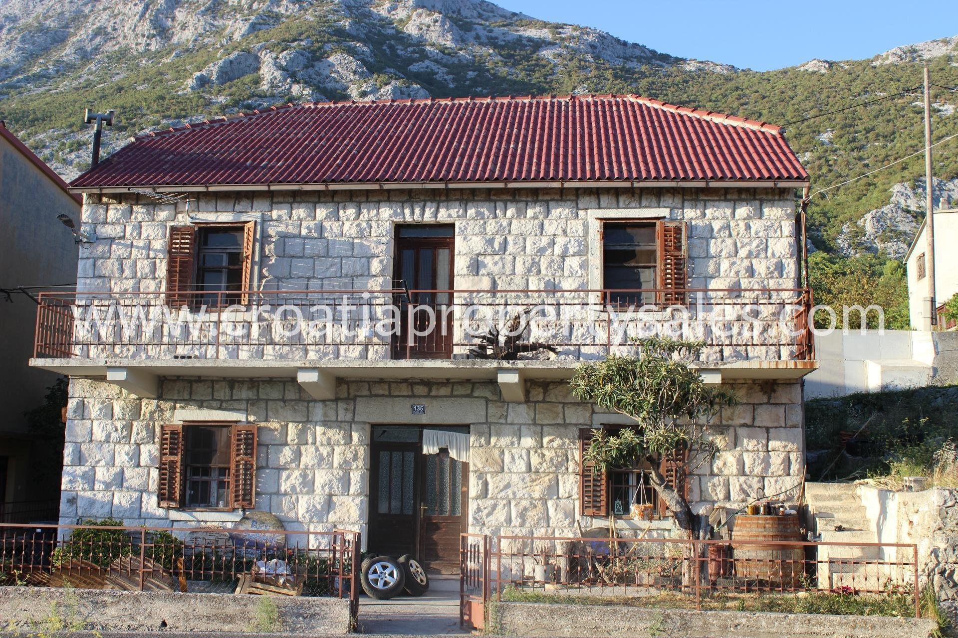 Kuća Na prodaju - Splitsko-dalmatinska Omiš - foto 1/5