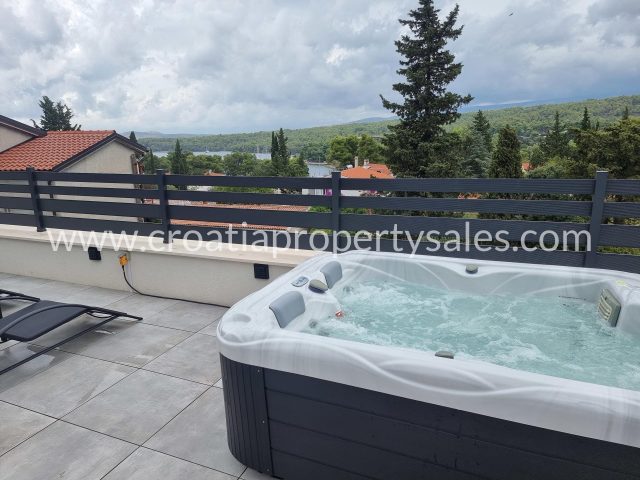 Casa In vendita - Splitsko-dalmatinska Hvar - foto 2/12