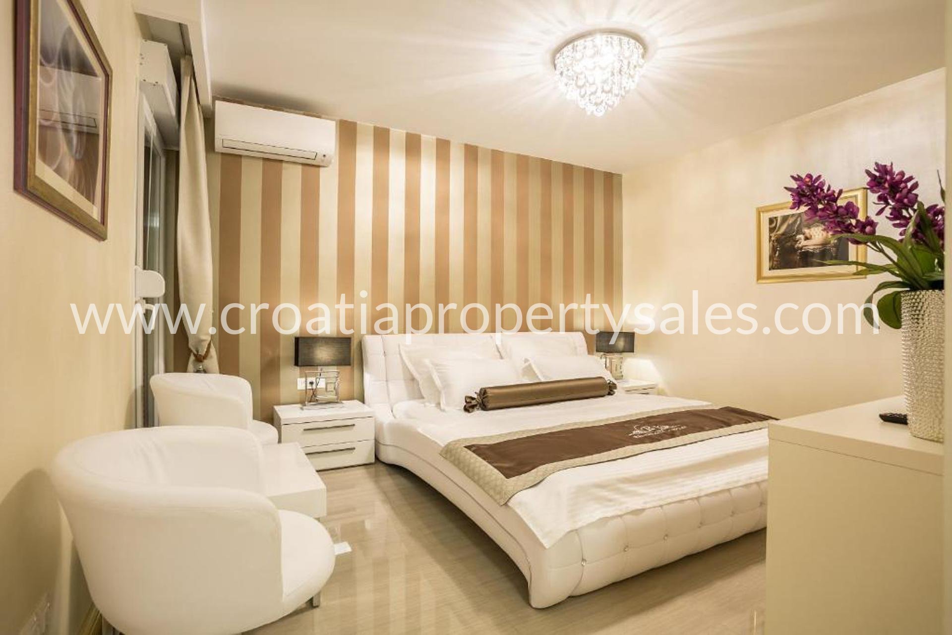 Flat For sale - Splitsko-dalmatinska Split - foto 1/9