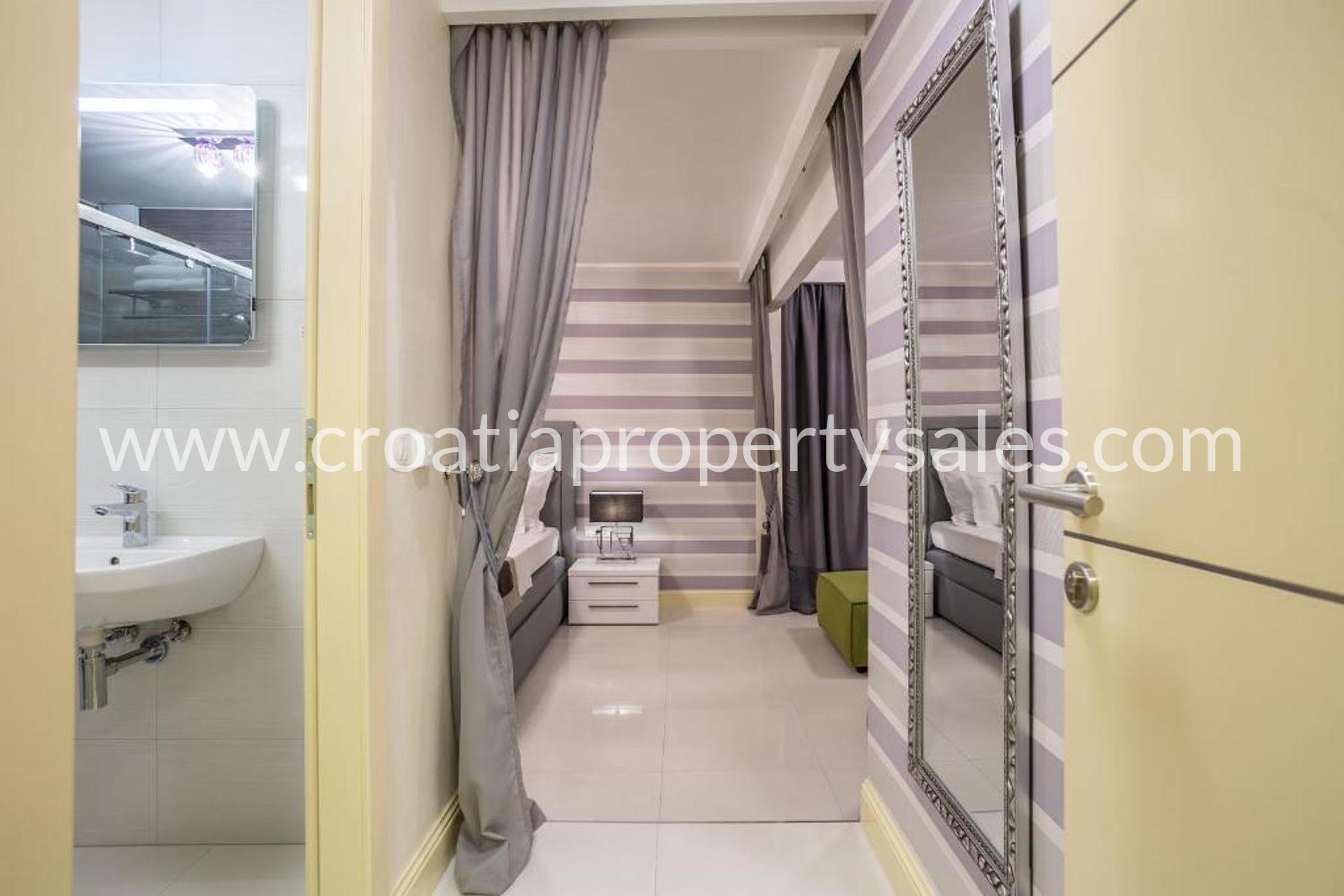 Flat For sale - Splitsko-dalmatinska Split