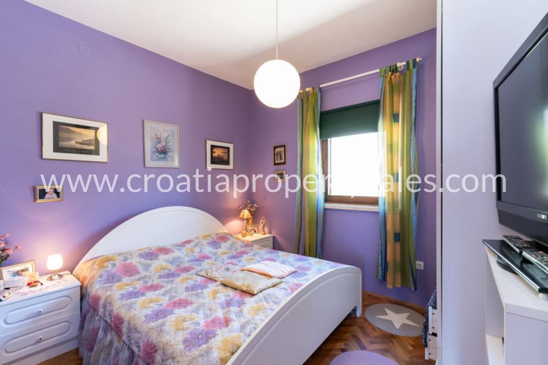 Kuća Na prodaju -  Brac