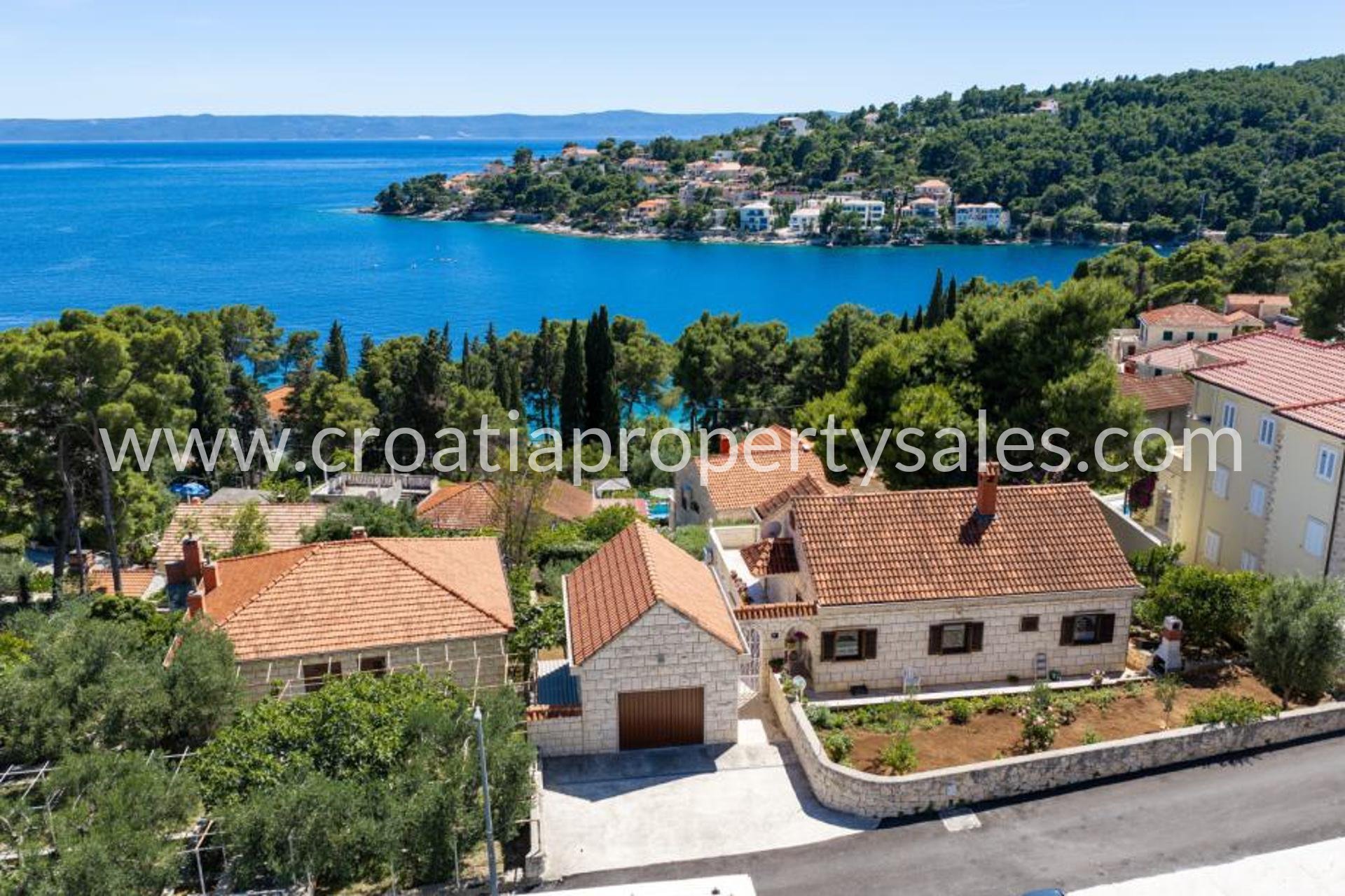 Kuća Na prodaju -  Brac