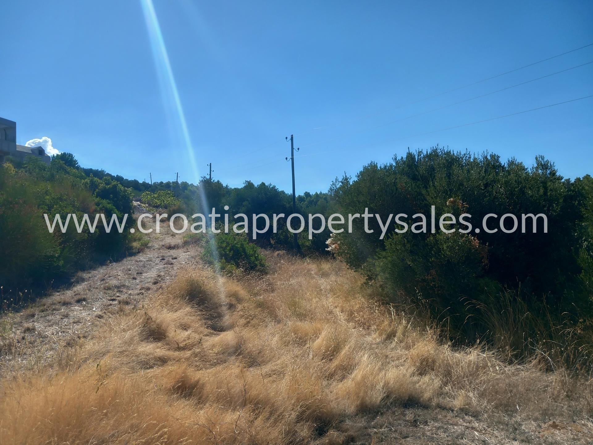 Land For sale -  Brac