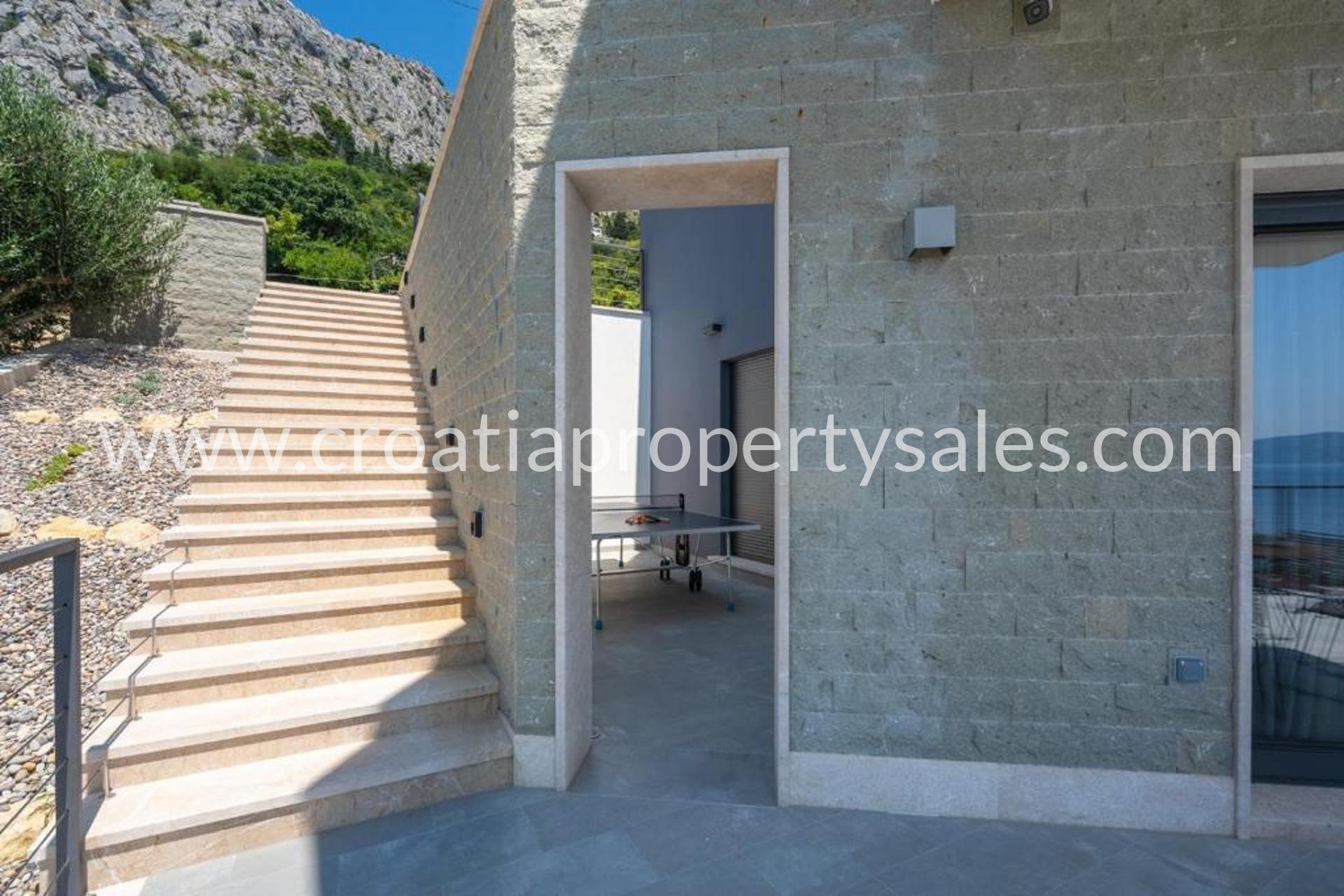 Kuća Na prodaju - Splitsko-dalmatinska Omiš
