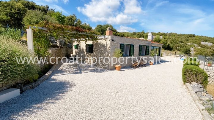 House For sale — Brac