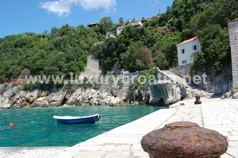 House For sale - DUBROVAČKO-NERETVANSKA  DUBROVNIK 