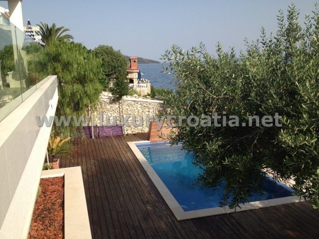 House for sale 350 m² – Trogir