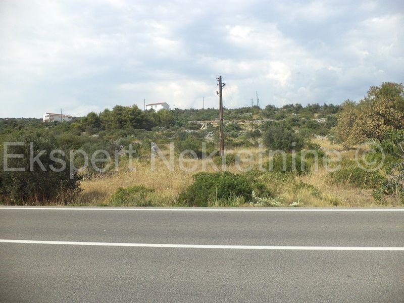 Parcela Na predaj - ŠIBENSKO-KNINSKA  ROGOZNICA 